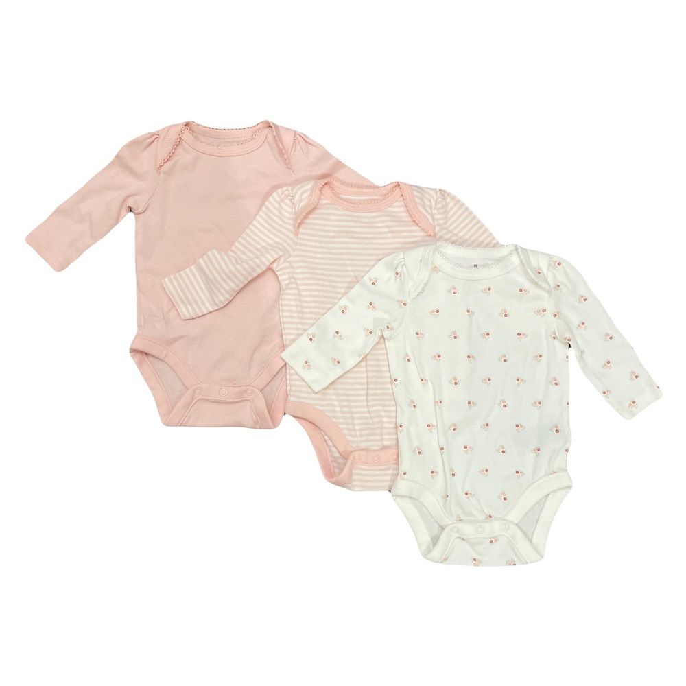 { Gap Long Sleeve Onesies }